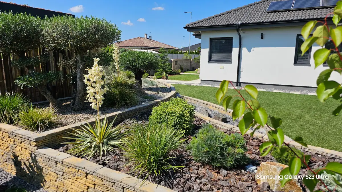 Záhrada v Kvetoslavove – realizácia, foto 3