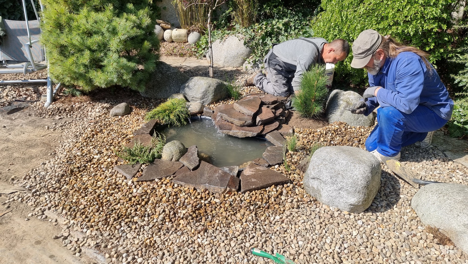 Okrasné jazierko a vodopád – Okrasne Jazierko A Vodopad Velke Levare