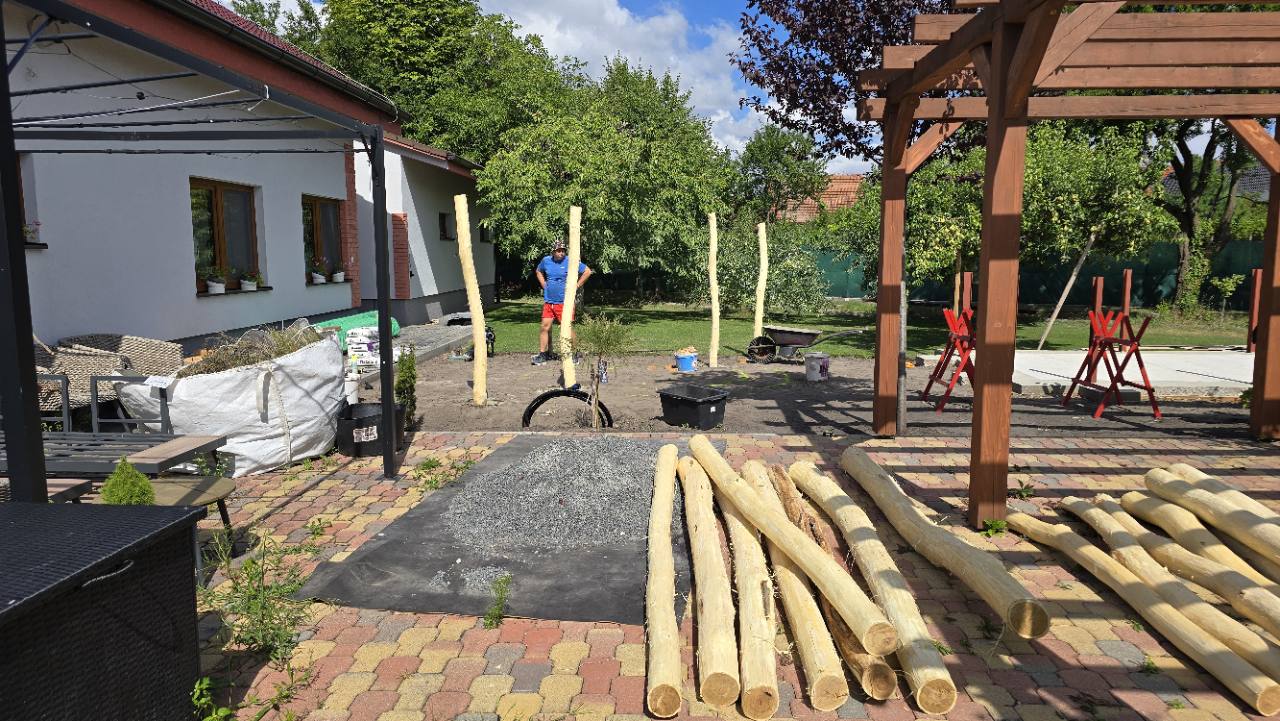 Terasa a záhradná drevostavba – Zahradna Drevostavba Priprava Kolov